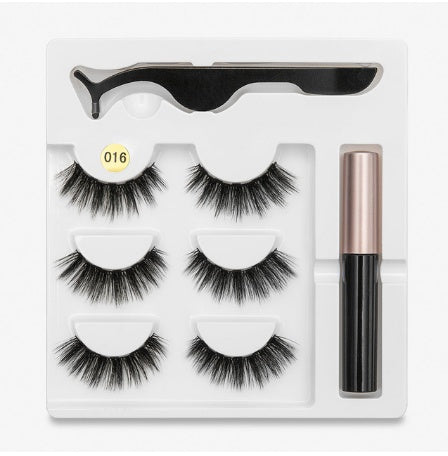 A Pair Of Magnetic False Eyelashes For Women Fashion Must Have
