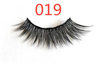 A Pair Of Magnetic False Eyelashes For Women Fashion Must Have