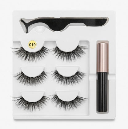 A Pair Of Magnetic False Eyelashes For Women Fashion Must Have